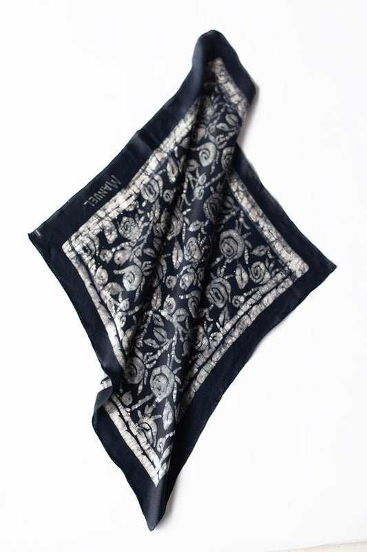 Batik allover rose XS neck scarf with thorn border