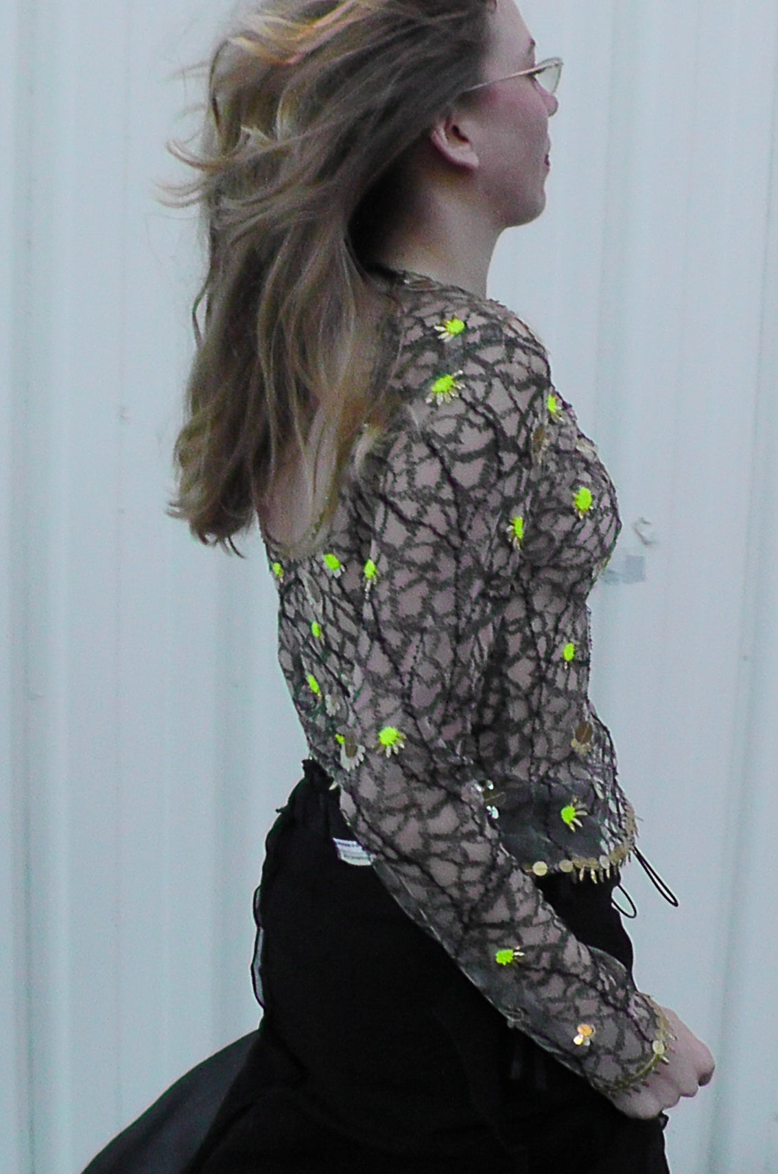 Fluo daisy glass bead and brass sequin embroidered top